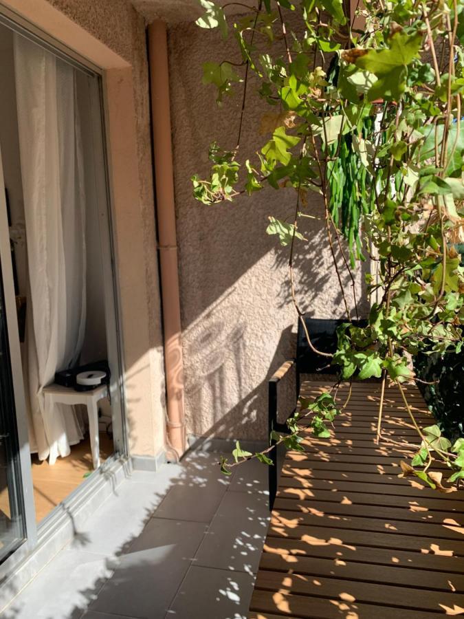 Tt Confort Coeur Avec Terrasse Et Parking Gratuit * Sanary-sur-Mer